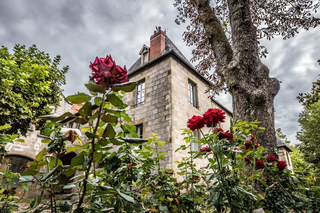 Hotel Chateau De Lacan Brive-la-Gaillarde Exterior photo